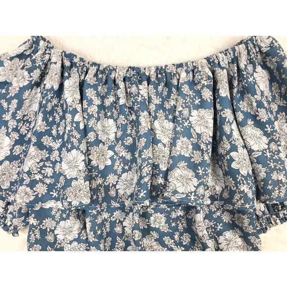 E Hyphen World Gallery Blue & White Floral Off Shoulder Crop Top - Picture 3 of 7
